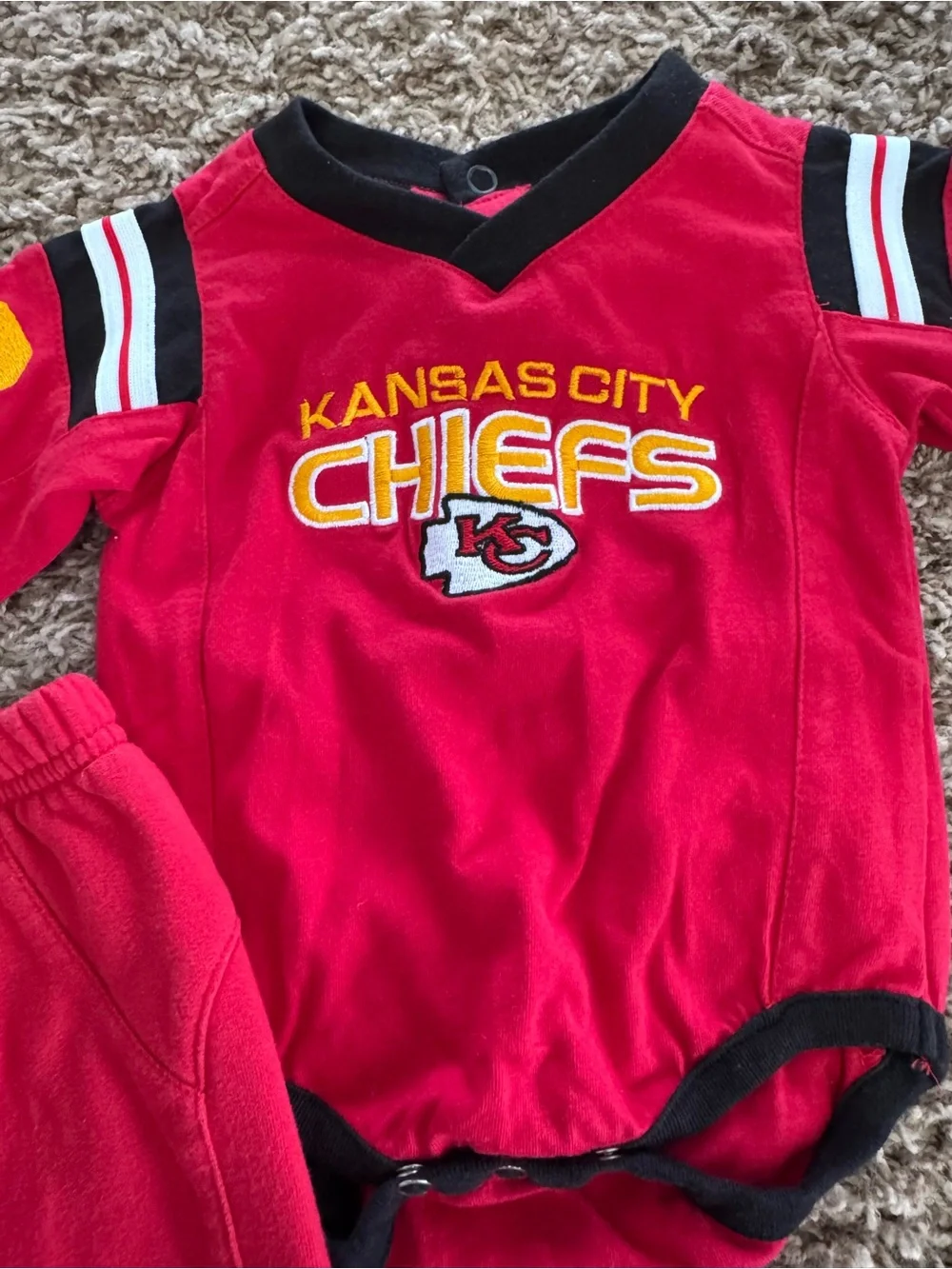 Vintage Chiefs Outfit